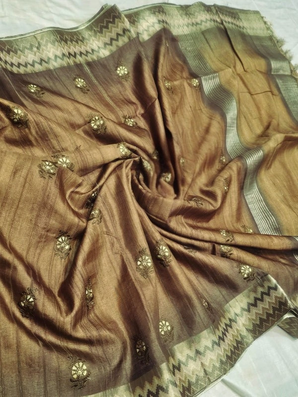 Dual Shade Brown Colour Kosa Silk Saree with Embroidery Work in the Body
