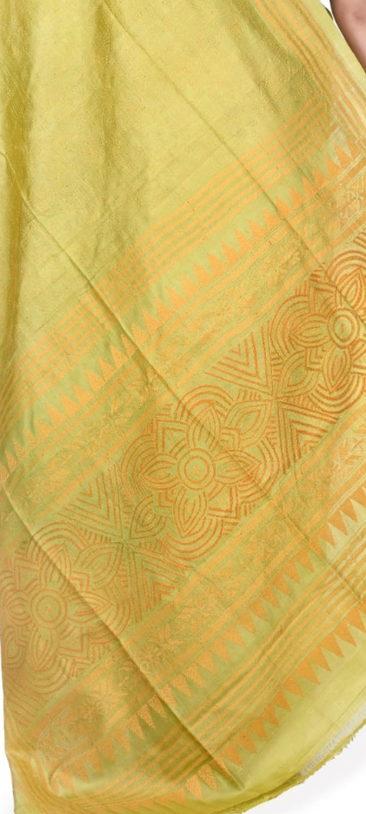 Hand Kantha Embroidery Work on Mehendi Green Colour Ganchi Tussar Silk Saree