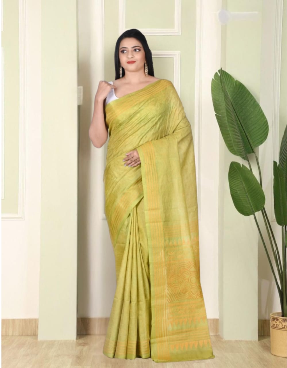 Hand Kantha Embroidery Work on Mehendi Green Colour Ganchi Tussar Silk Saree